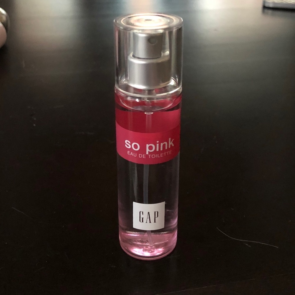 Gap So Pink